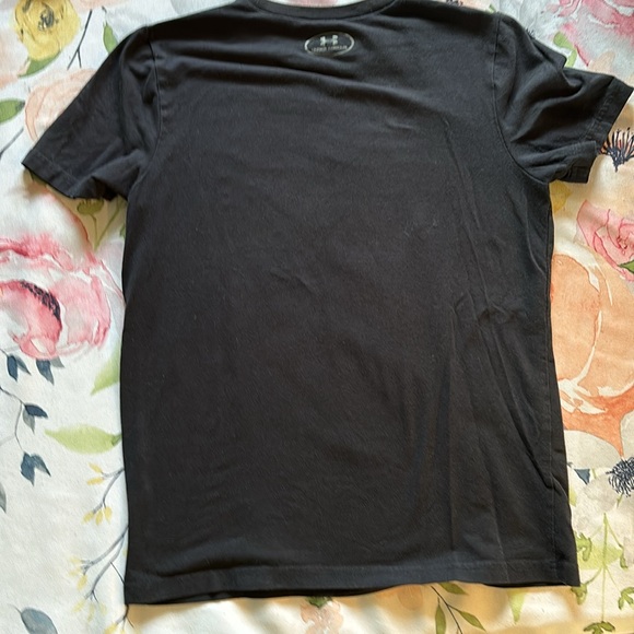 Kids Under Armour Shirt - Picture 4 of 5